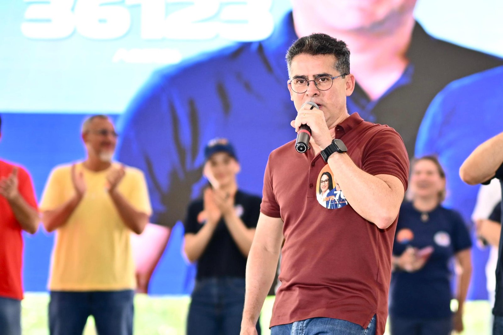 Renato Junior acompanha obra do viaduto Passarão