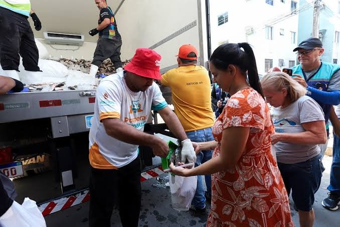 Prefeitura amplia distribuição de pescado em Manaus