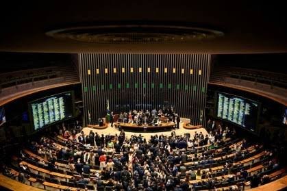 O que faz um senador? Entenda as funções