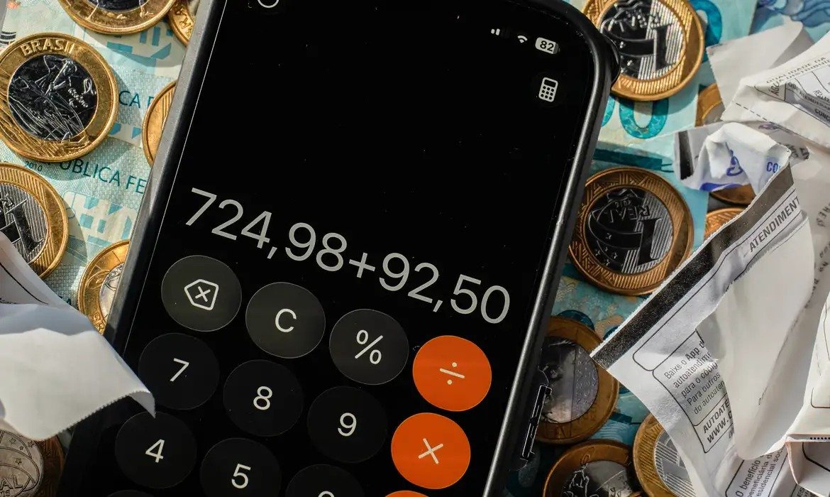 PIB do Brasil chega a R$ 3,4 trilhões