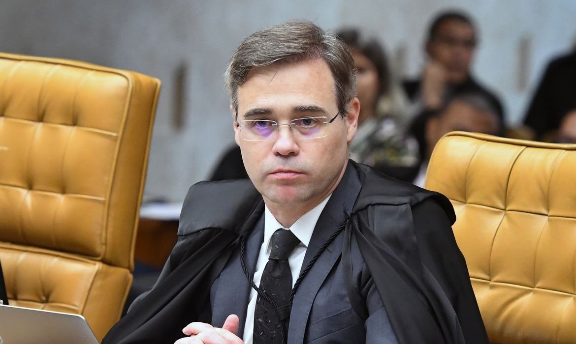 André Mendonça esclarece conversa com Vorcaro sobre precatórios