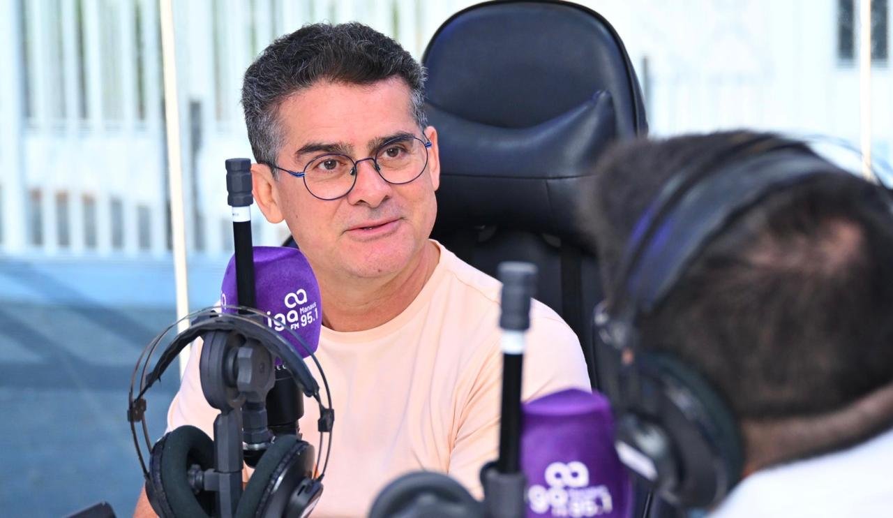 David Almeida apresenta propostas em entrevista à Liga FM