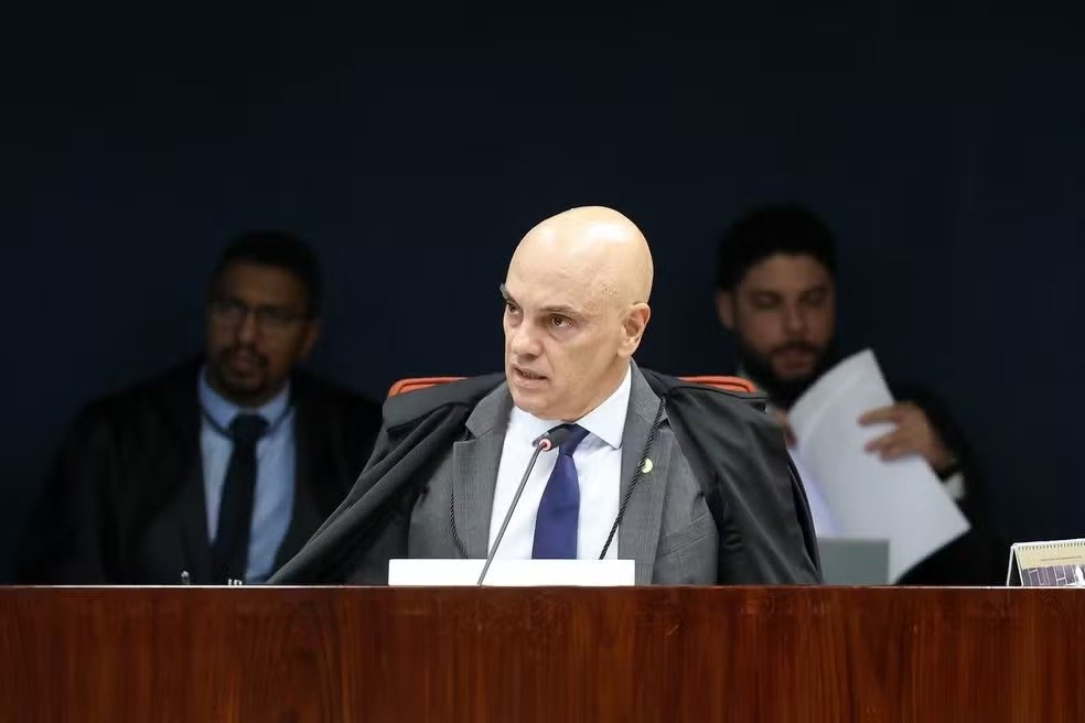 Fachin tira Moraes de inquérito e pronunciamento do ministro é cancelado