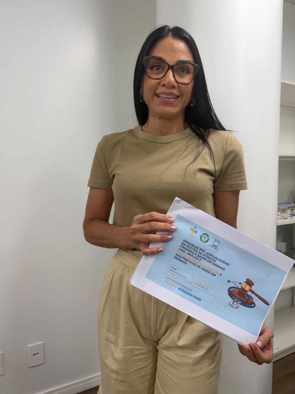 Dissertação de Shádia Fraxe analisa demandas pré-judicializadas na saúde de Manaus