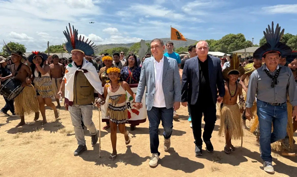 Indígenas de Roraima recebem orientação sobre votação para eleições de 2026