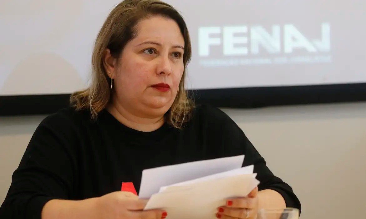 “Tiktokização” muda campanhas e ameaça debate de propostas, diz Fenaj