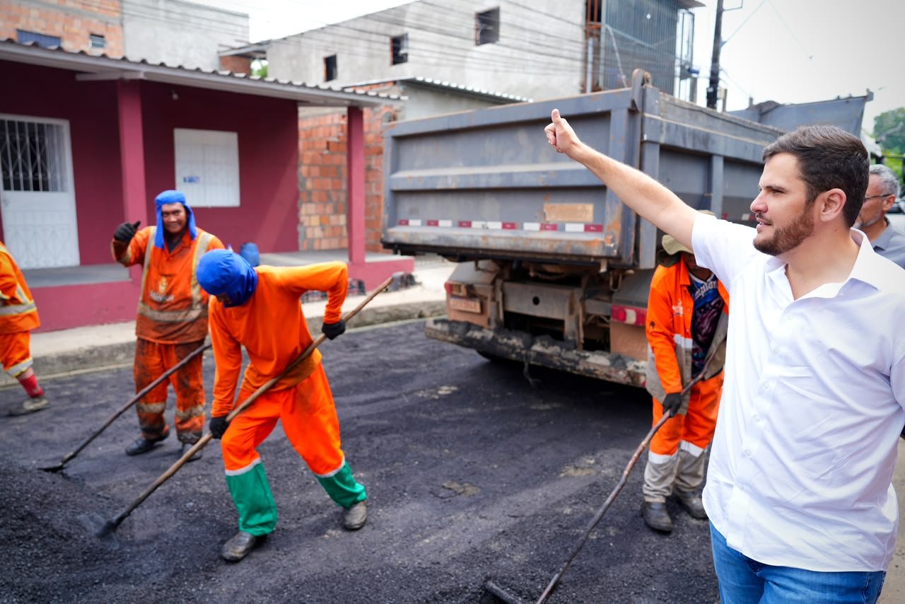 Renato Junior acompanha obras de infraestrutura na zona Norte